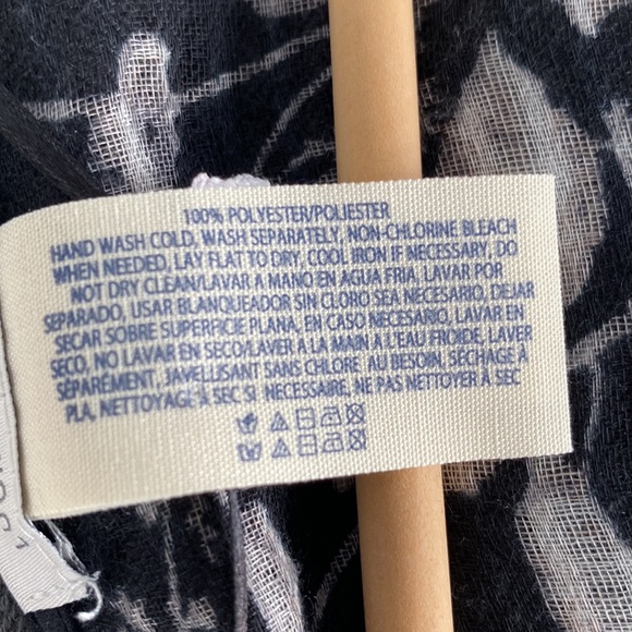 Lucky brand boho cardigan very light good condition. One size - Picture 4 of 4